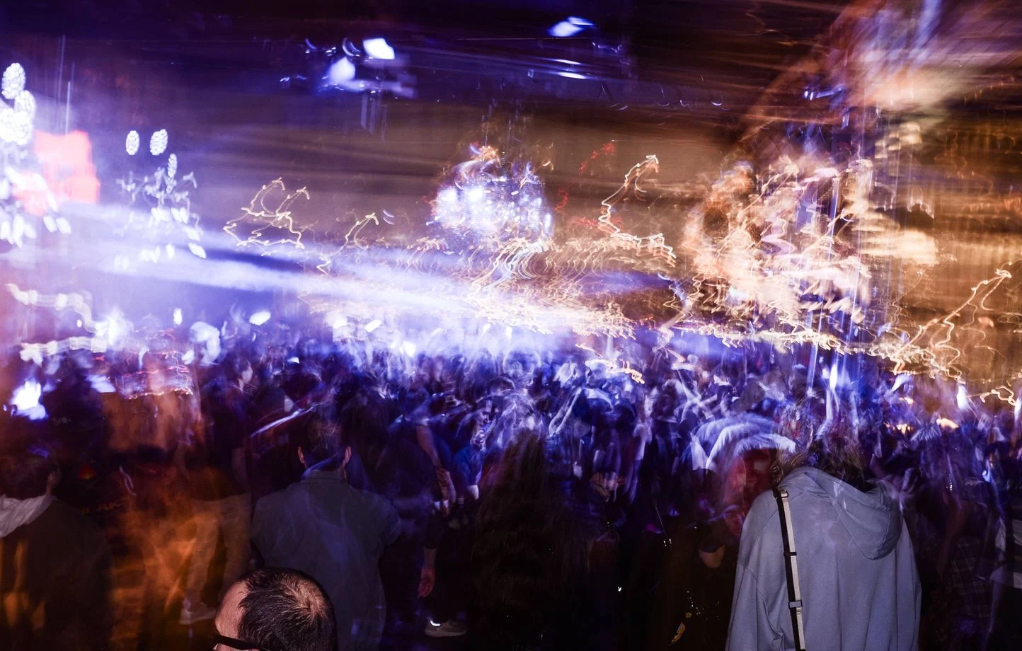 Freddy en free party